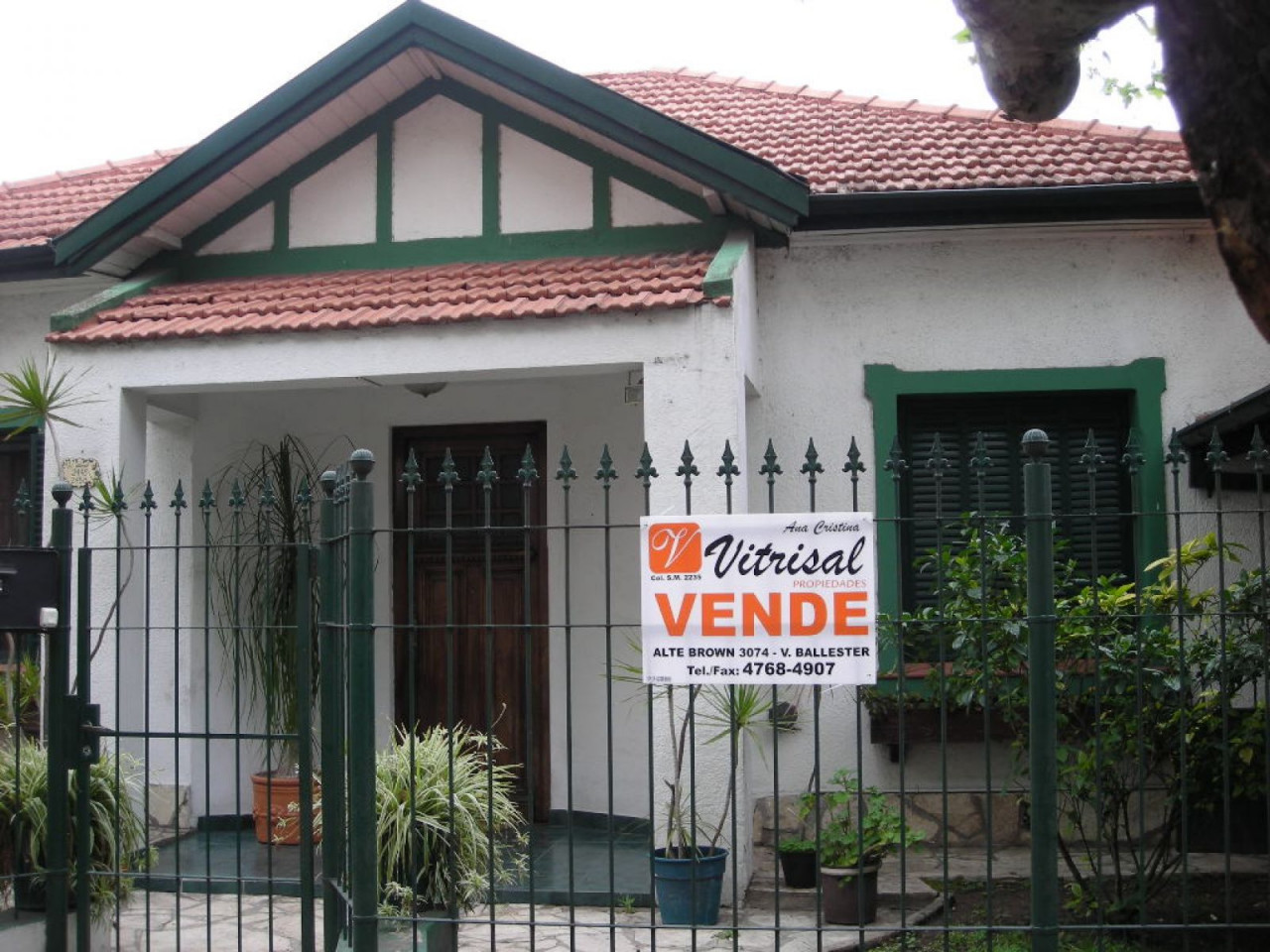 Venta Chalet estilo ingles en Villa Ballester  CON RENTA